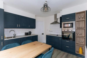 Centrally Located & Spacious 4BD House- St Kevin's